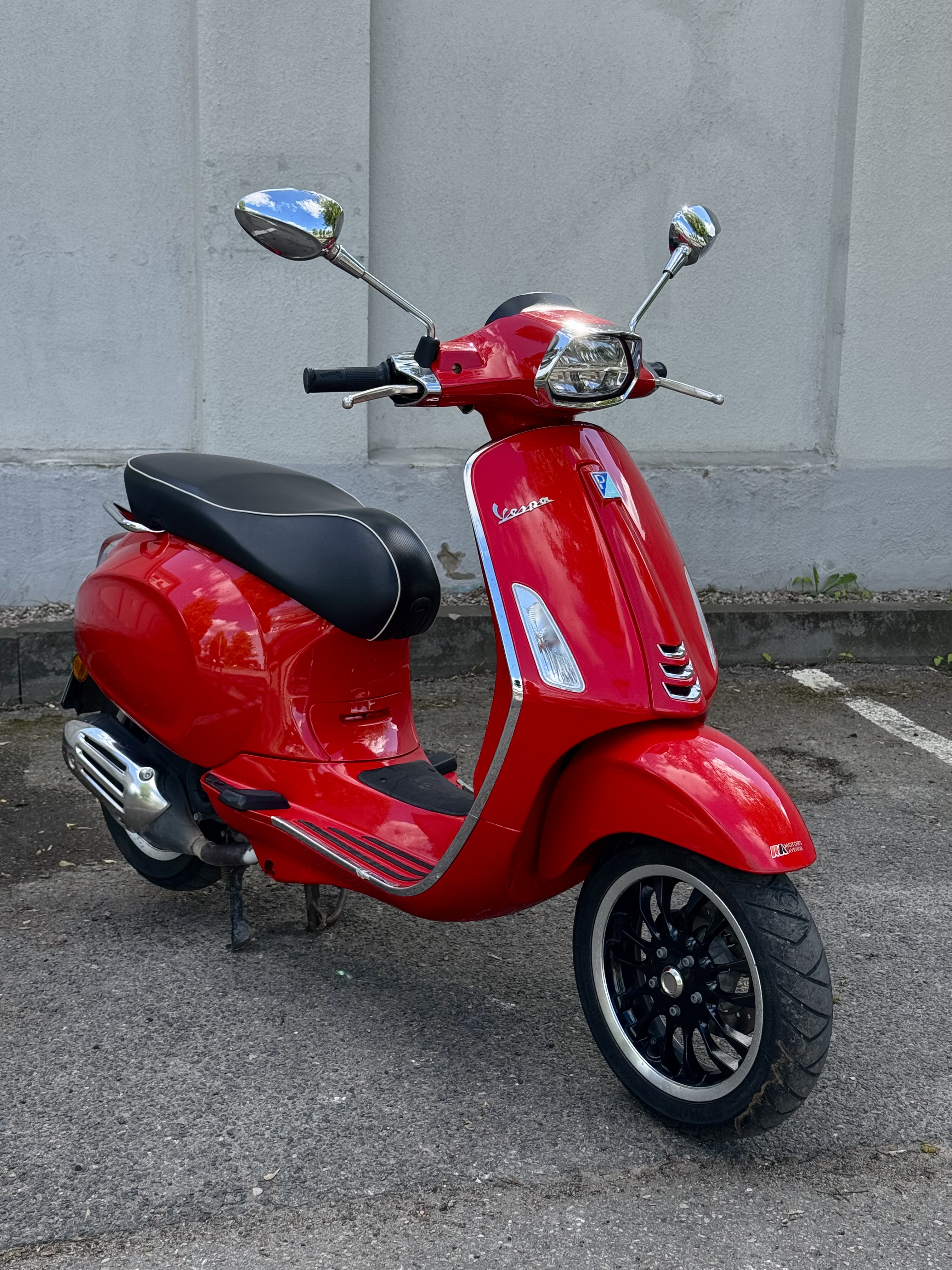 PIAGGIO VESPA SPRINT 50 raudona